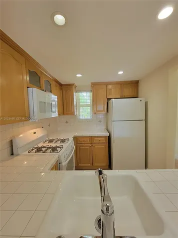 6707 N Kendall Drive Pinecrest FL 33156