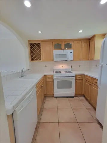 6707 N Kendall Drive Pinecrest FL 33156