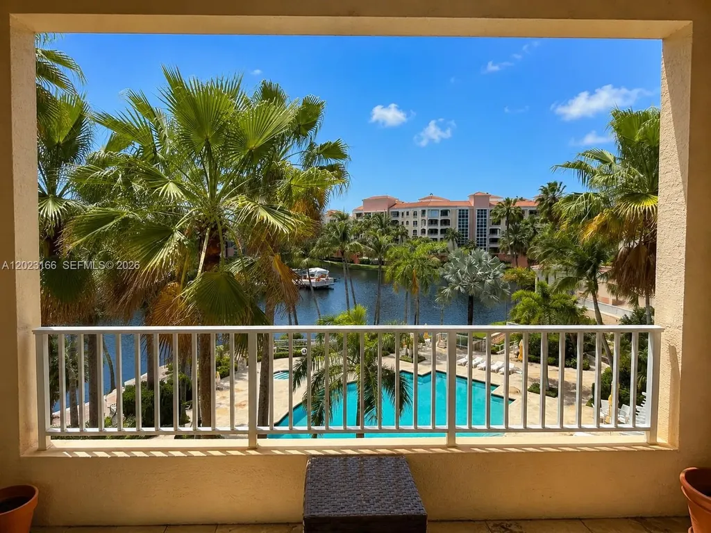 711 Crandon Boulevard Key Biscayne FL 33149