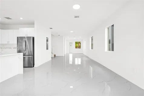 22555 SW 125 Avenue Miami FL 33170