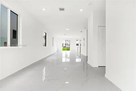 22555 SW 125 Avenue Miami FL 33170