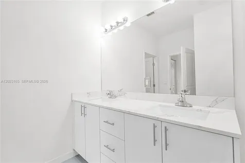 22555 SW 125 Avenue Miami FL 33170