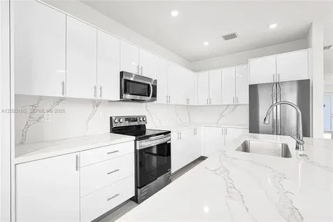 22555 SW 125 Avenue Miami FL 33170