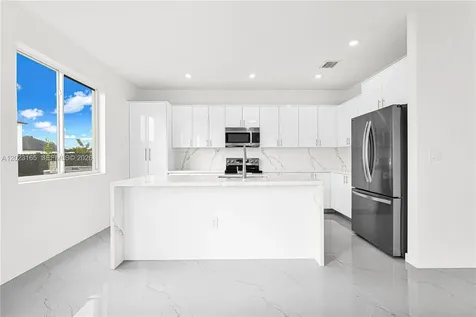 22555 SW 125 Avenue Miami FL 33170