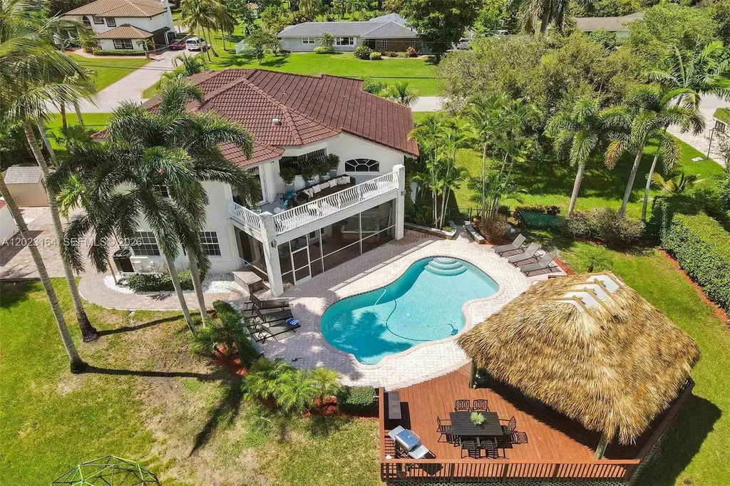 12140 SW 3rd Street Plantation FL 33325