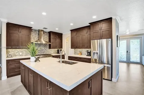12140 SW 3rd Street Plantation FL 33325