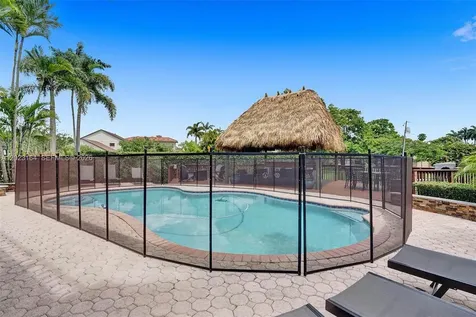 12140 SW 3rd Street Plantation FL 33325