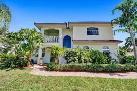 12140 SW 3rd Street Plantation FL 33325