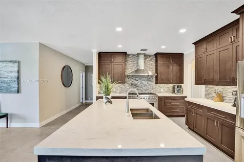12140 SW 3rd Street Plantation FL 33325