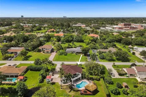 12140 SW 3rd Street Plantation FL 33325