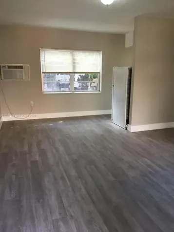 520 SW 4th Street Miami FL 33130