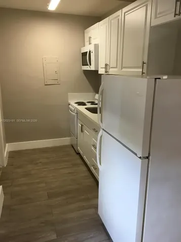 520 SW 4th Street Miami FL 33130