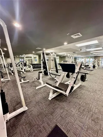 185 SE 14th Terrace Miami FL 33131