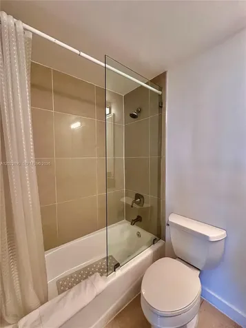 185 SE 14th Terrace Miami FL 33131