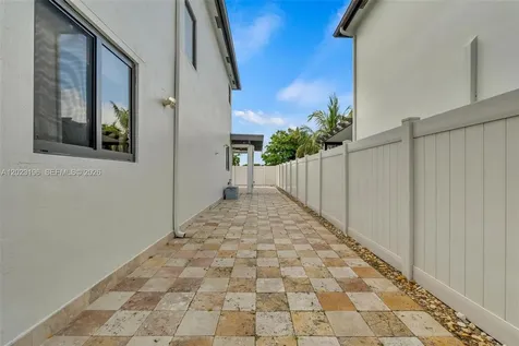 16125 SW 65th Lane Miami FL 33193
