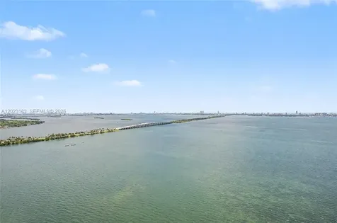 2900 NE 7th Avenue Miami FL 33137