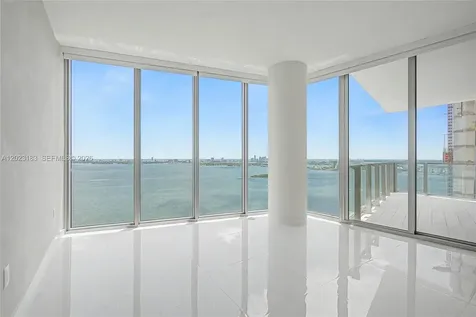 2900 NE 7th Avenue Miami FL 33137