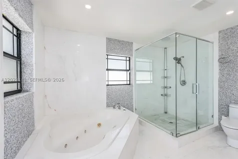 2330 NE 195th Street Miami FL 33180