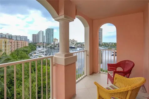 19601 E Country Club Drive Aventura FL 33180