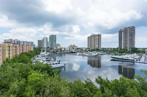 19601 E Country Club Drive Aventura FL 33180