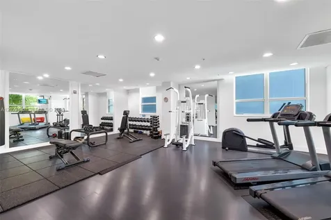 234 NE 3rd Street Miami FL 33132