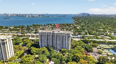 2000 Towerside Terrace Miami FL 33138