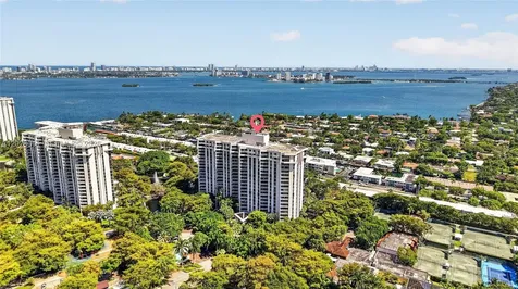 2000 Towerside Terrace Miami FL 33138