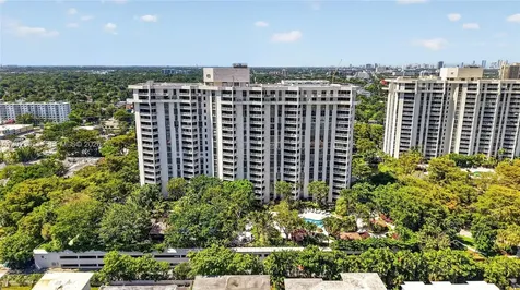 2000 Towerside Terrace Miami FL 33138