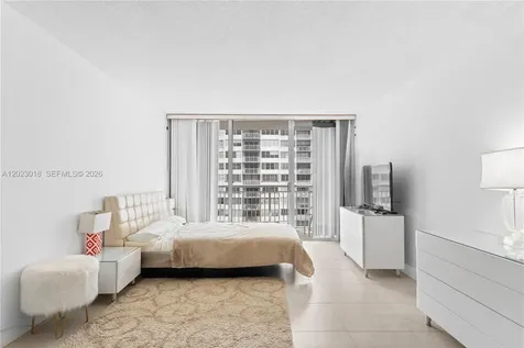 18051 Biscayne Boulevard Aventura FL 33160