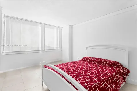 18051 Biscayne Boulevard Aventura FL 33160