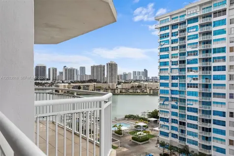 18051 Biscayne Boulevard Aventura FL 33160