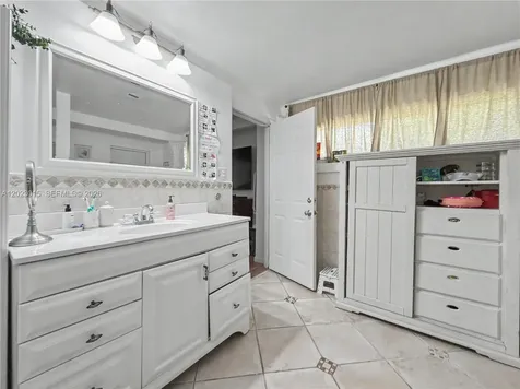 8331 SW 100th Street Miami FL 33156
