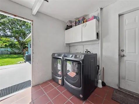 8331 SW 100th Street Miami FL 33156