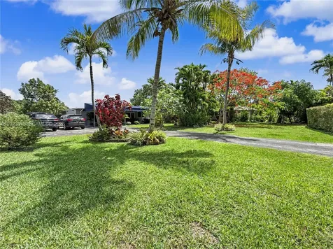 8331 SW 100th Street Miami FL 33156