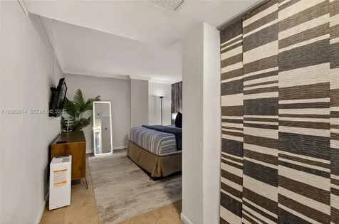 19201 Collins Avenue Sunny Isles Beach FL 33160