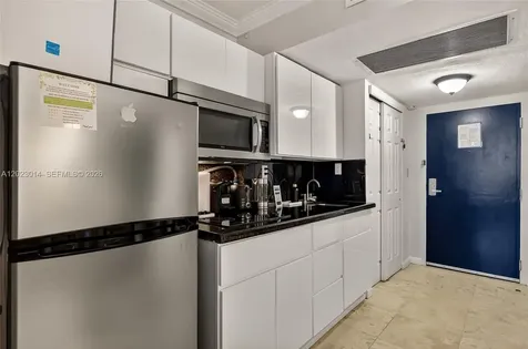 19201 Collins Avenue Sunny Isles Beach FL 33160