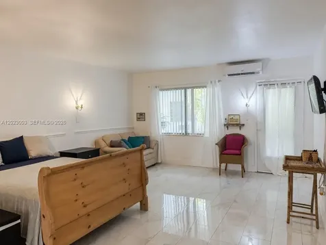 7935 Carlyle Avenue Miami Beach FL 33141