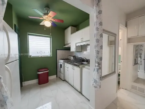 7935 Carlyle Avenue Miami Beach FL 33141