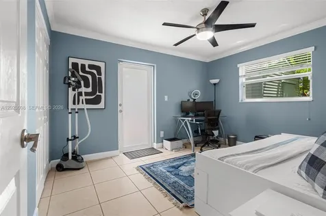 4270 NW 20th Avenue Oakland Park FL 33309