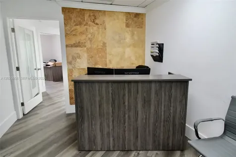 770 Ponce De Leon Boulevard Coral Gables FL 33134