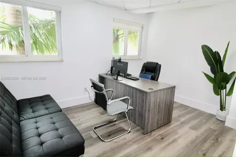 770 Ponce De Leon Boulevard Coral Gables FL 33134