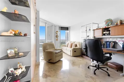 21055 Yacht Club Drive Aventura FL 33180