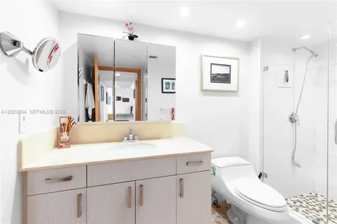 21055 Yacht Club Drive Aventura FL 33180