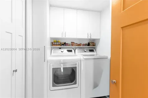 21055 Yacht Club Drive Aventura FL 33180