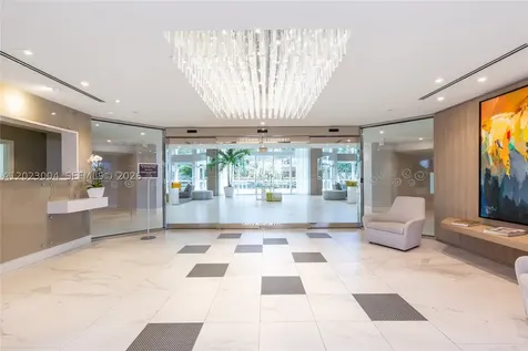 21055 Yacht Club Drive Aventura FL 33180