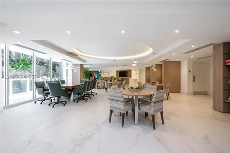 21055 Yacht Club Drive Aventura FL 33180