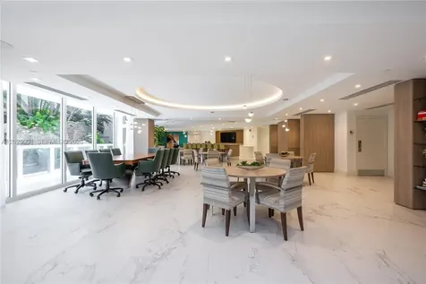 21055 Yacht Club Drive Aventura FL 33180