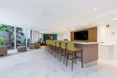 21055 Yacht Club Drive Aventura FL 33180