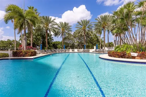 21055 Yacht Club Drive Aventura FL 33180