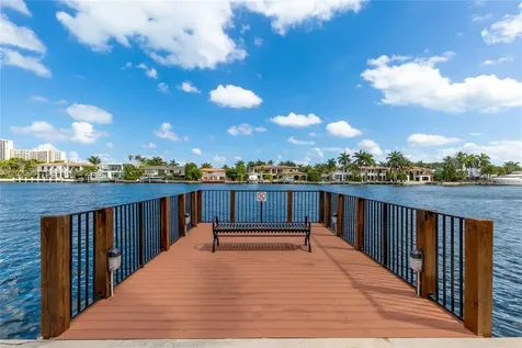 21055 Yacht Club Drive Aventura FL 33180